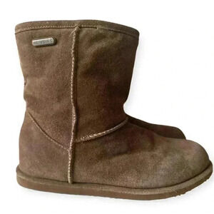 EMU kids brumby lo waterproof winter/snow boots size 4